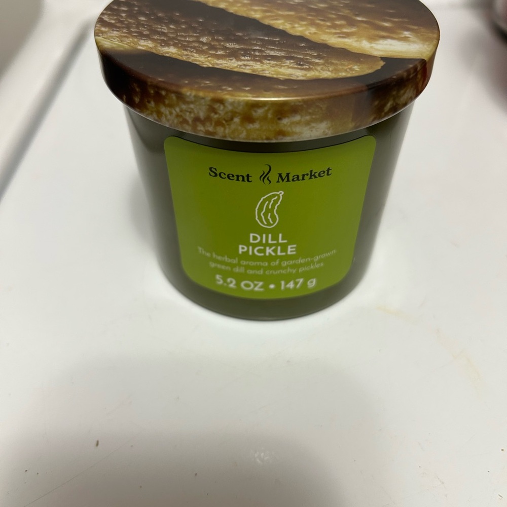 Scent Market Dill Pickle Candle